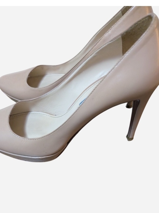 Prada Shoes - Pre-owned Prada Blush Nude Leather Stiletto Pumps